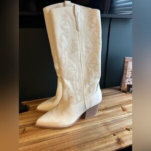 Crown vintage sila wide calf western boot